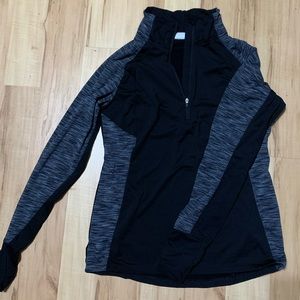 Long sleeve workout top